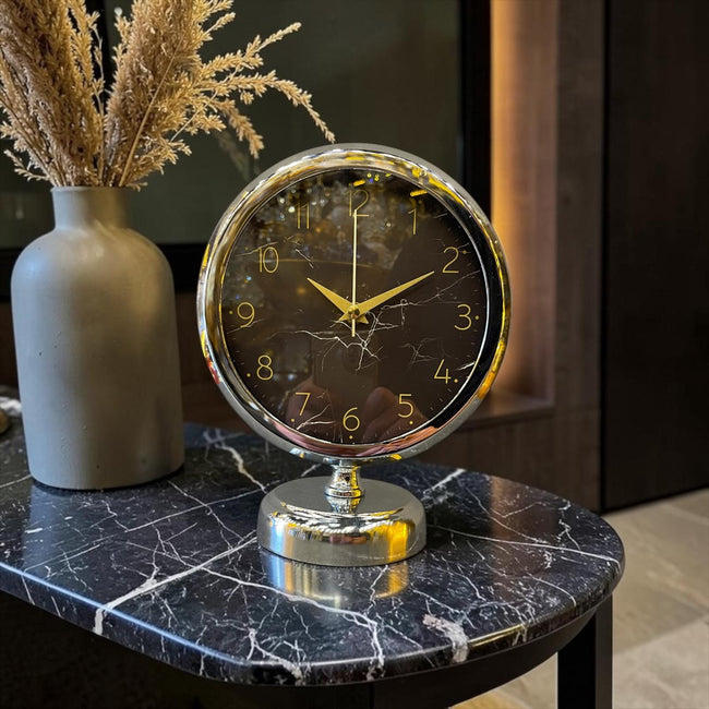 Silver Noir Modern Masa Saati – Gümüş & Siyah Minimal Tasarım Şık Ofis ve Ev Dekor Aksesuarı& Sleep Nova