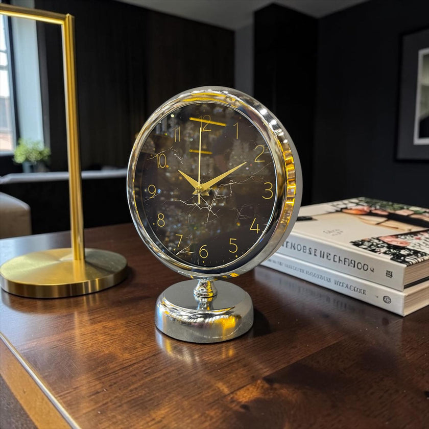Silver Noir Modern Masa Saati – Gümüş & Siyah Minimal Tasarım Şık Ofis ve Ev Dekor Aksesuarı& Sleep Nova