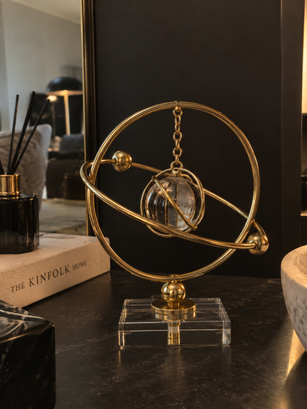Gold Yörünge Halkalı Kristal Küre Dekoratif Masa Objesi