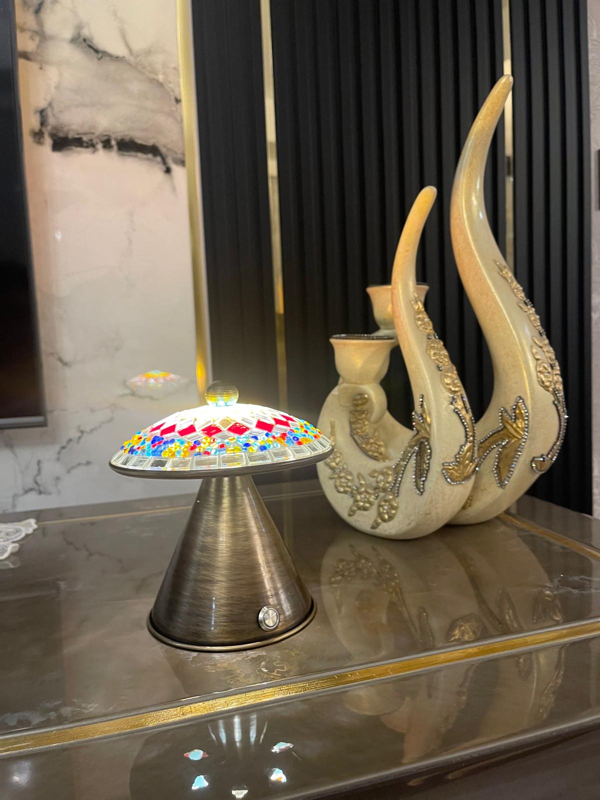 Renkli Mozaik Cam Dekoratif Masa Lambası