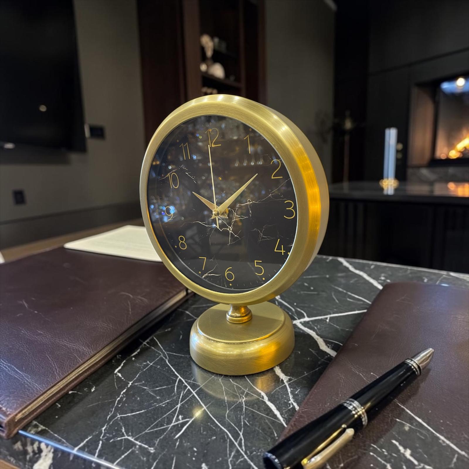 Prestige Gold Modern Masa Saati – Altın Çerçeveli Minimal Lüks Ofis & Ev Dekoratif Saat& Sleep Nova