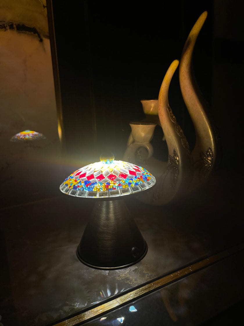 Renkli Mozaik Cam Dekoratif Masa Lambası