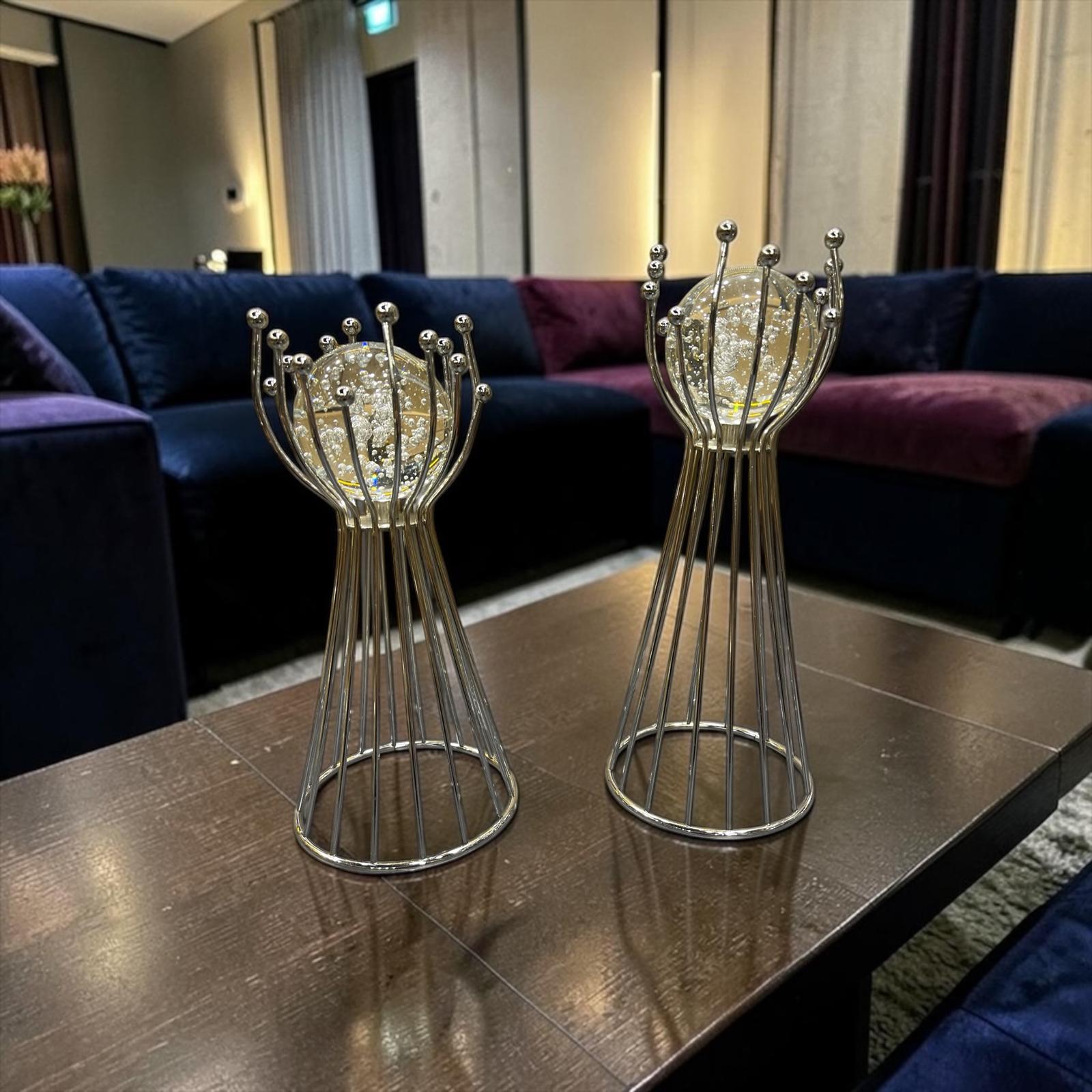 Silver Orb Dekoratif Obje Seti – Cam Küre Detaylı Modern Lüks Salon Aksesuarı (İkili)& Sleep Nova