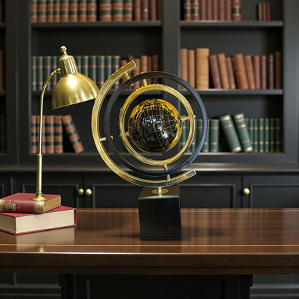 Atlas Noir Gold Dekoratif Dünya Küresi – Metal Ayaklı Lüks Masaüstü Ofis & Ev Dekoru& Sleep Nova