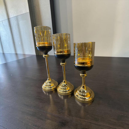 Noir Gold Şamdan Mumluk Seti – Siyah & Altın Modern 3’lü Lüks Masa Üstü Dekoratif Aksesuar& Sleep Nova