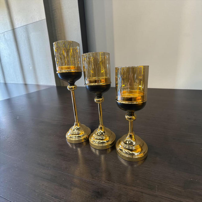 Noir Gold Şamdan Mumluk Seti – Siyah & Altın Modern 3’lü Lüks Masa Üstü Dekoratif Aksesuar& Sleep Nova