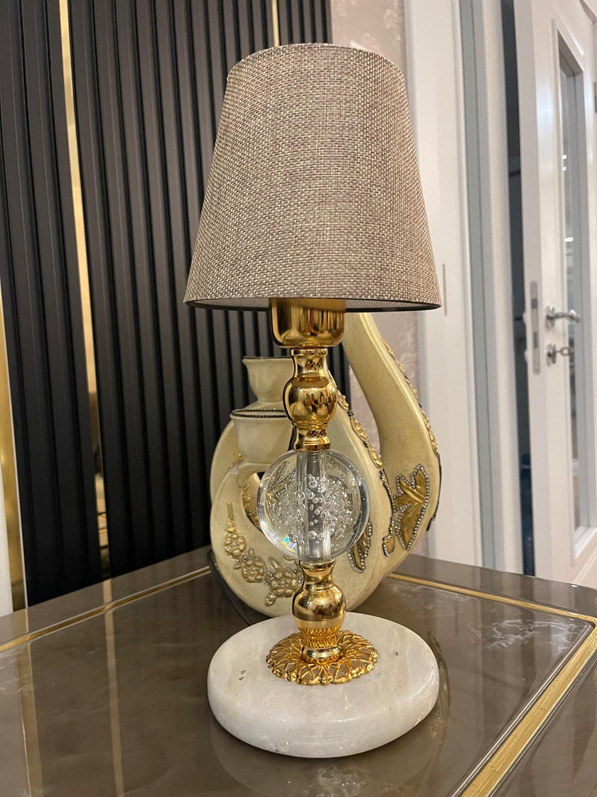 Mermer Tabanlı Lüks Masa Lambası