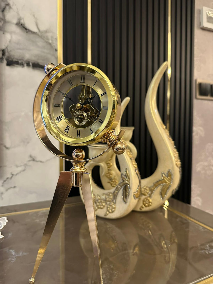 Lüks Gold Tripod Dekoratif Masa Saati – İskelet Mekanizmalı Retro Tasarım& Sleep Nova